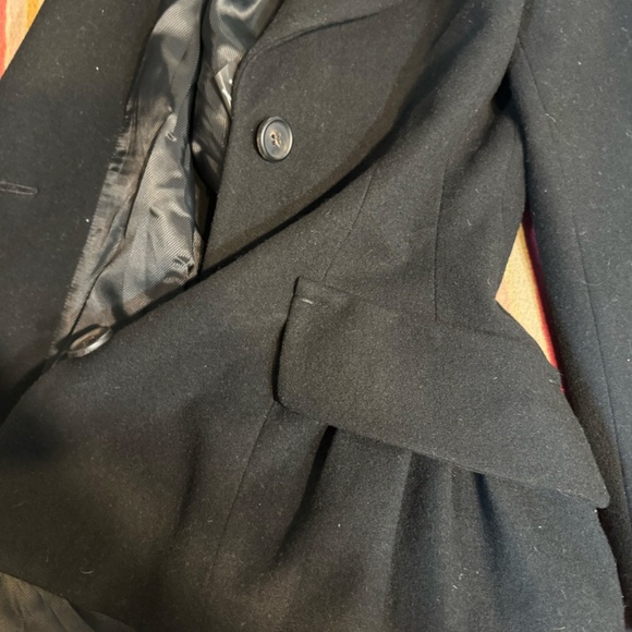 PRADA Woman Black Wool jacket Made in Italy. Size 38 (US Size 4) - Picture 6 of 9